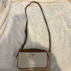 Authentic Michael Kors crossbody